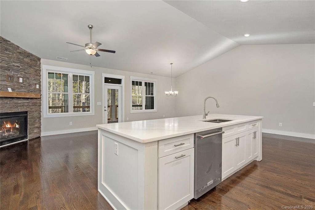 25 Craftsman Overlook Ridge Arden, NC 28704 - Photo 6 of 27 Gallery Image 6