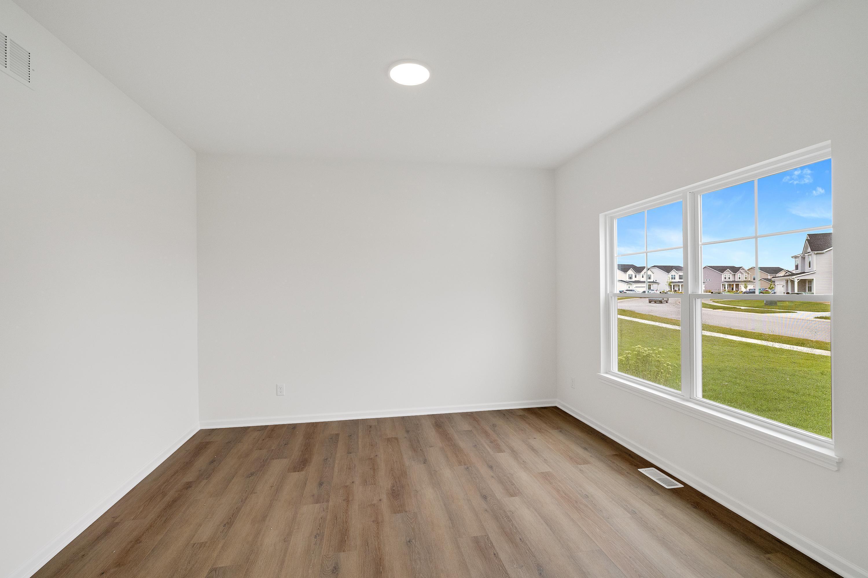 6784 Tucson Road Schererville, IN 46375 - Photo 4 of 28 3000x2000