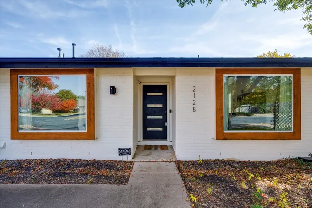 $2,100 | 2128 Elysian Fields, Austin, TX 78727