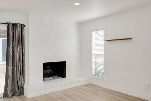 $2,100 | 2128 Elysian Fields, Austin, TX 78727