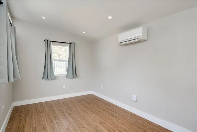 $2,100 | 2128 Elysian Fields, Austin, TX 78727