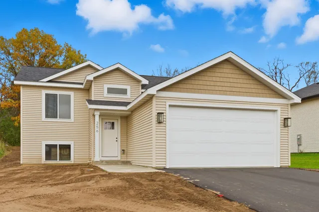 $360,000 | 256 Dakota Avenue, Roberts, WI 54023