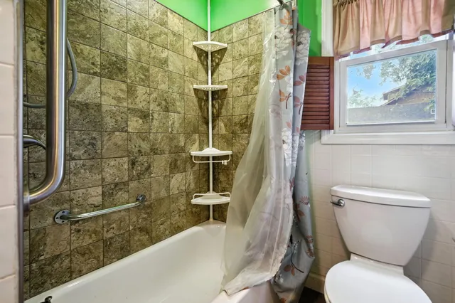 $139,000 | 300 Lenawee Street, Durand, MI 48429