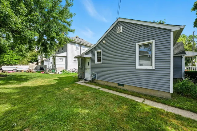 $139,000 | 300 Lenawee Street, Durand, MI 48429