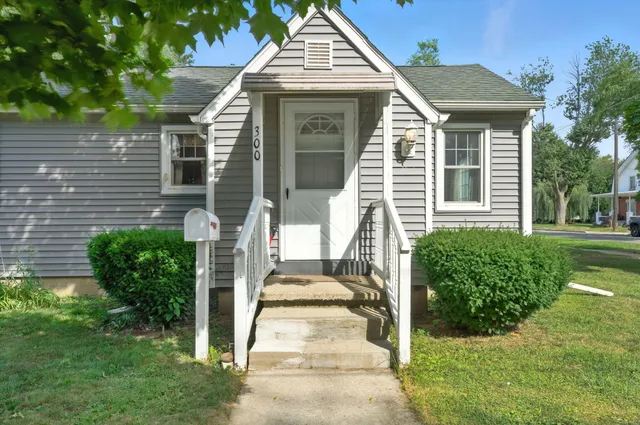 $139,000 | 300 Lenawee Street, Durand, MI 48429