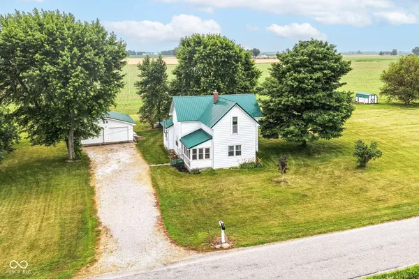 $215,000 | 669 East 350 North, Tipton, IN 46072