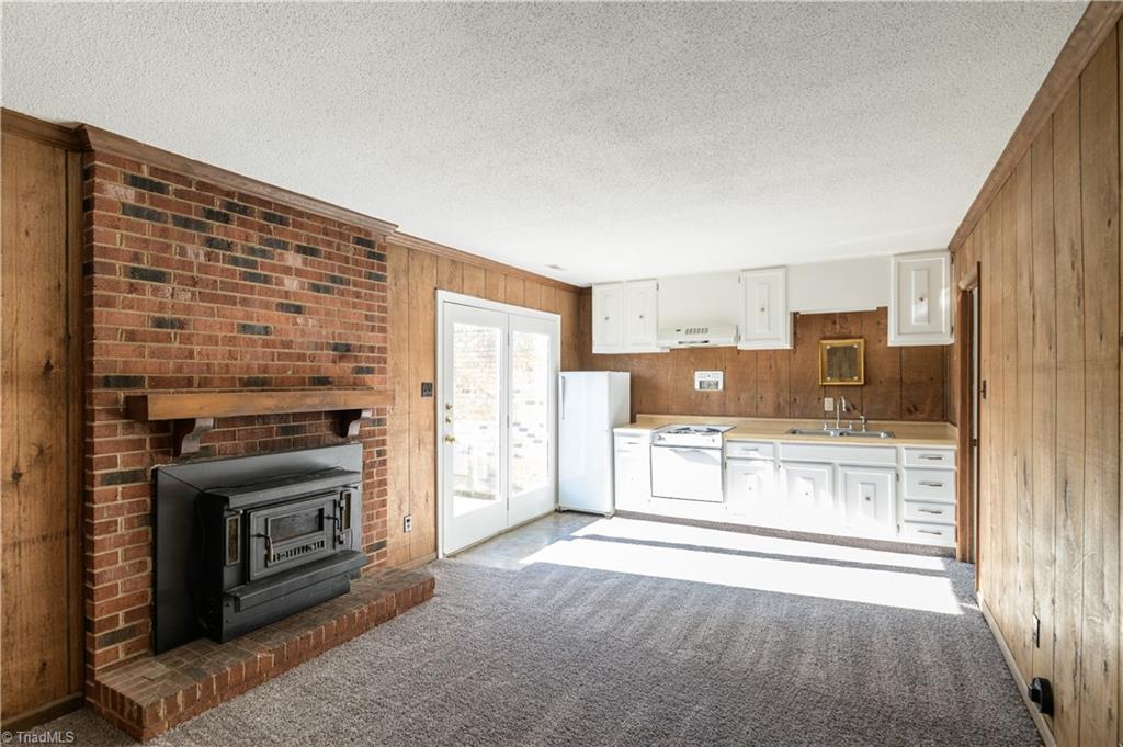 4902 Tower Road, Unit B Greensboro, NC 27410 - Photo 30 of 34 Gallery Image 30