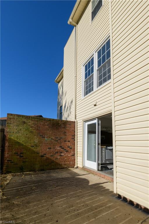 4902 Tower Road, Unit B Greensboro, NC 27410 - Photo 33 of 34 Gallery Image 33
