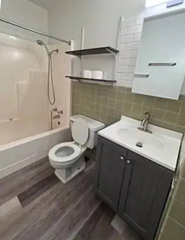 $225,000 | 1457 West Lake Road, Unit 14, Murphysboro, IL 62966