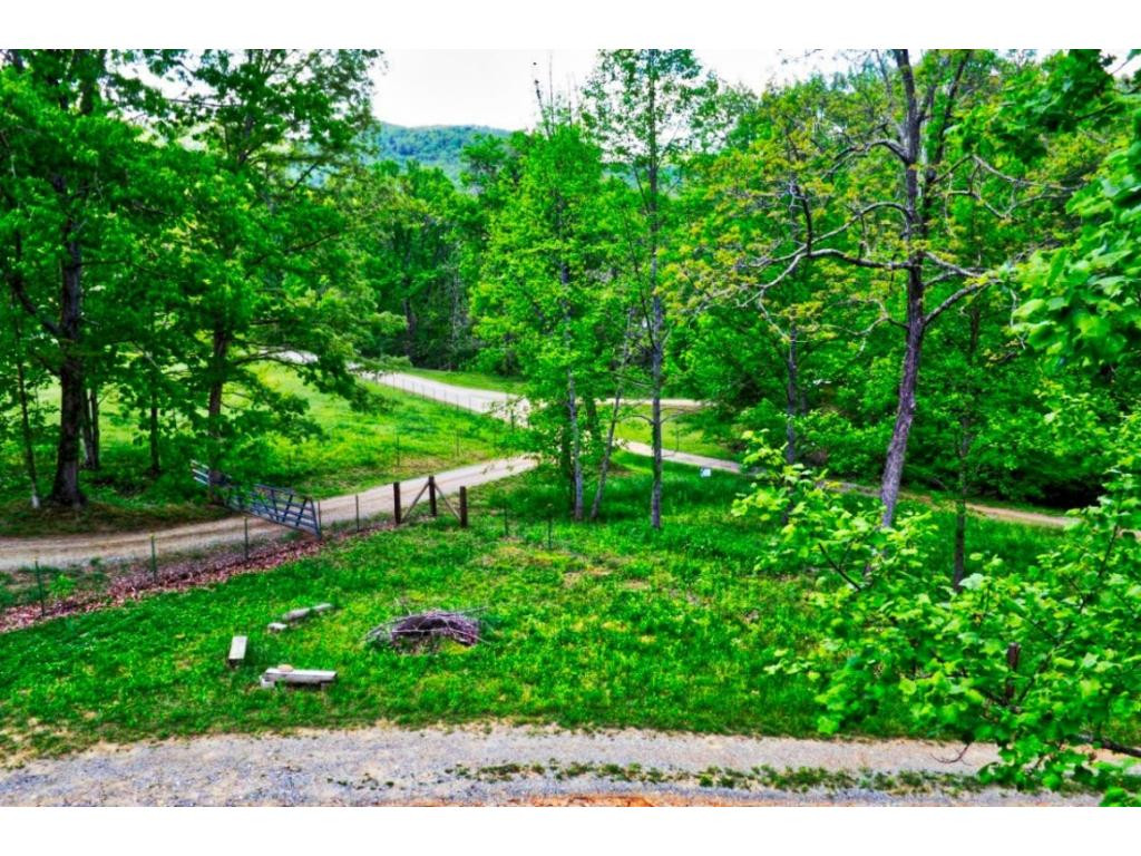 7254 Houston Valley Road Greeneville, TN 37743 - Photo 3 of 34 From Top Deck