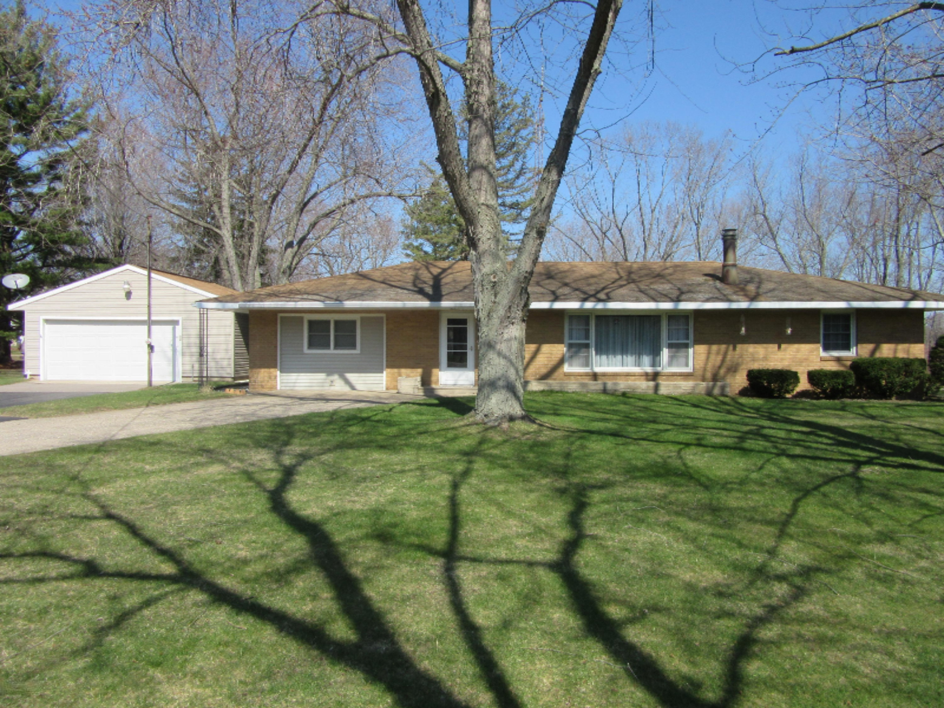 4509 Fikes Road Coloma, MI 49038 - Photo 1 of 13 IMG_1812