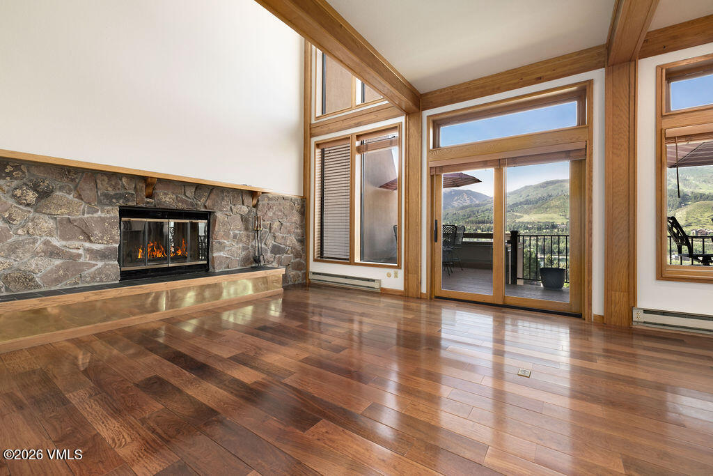 440 Nottingham Road, Unit 14 Avon, CO 81620 - Photo 2 of 32 2607_chambertin_th_14_interior_living_c