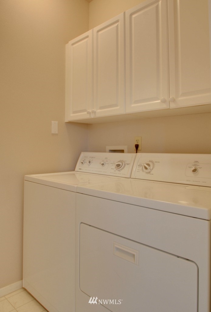 4322 Northeast 5th Court, Unit 103 Renton, WA 98059 - Photo 20 of 22