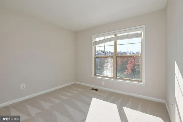 a view of empty room with window