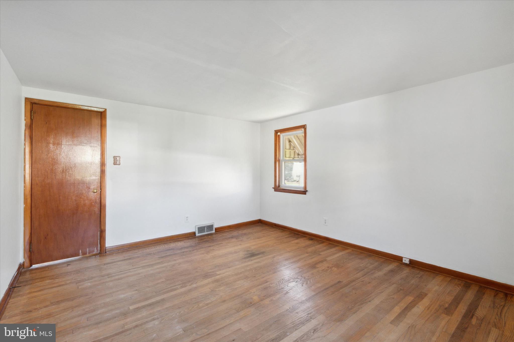 429 Bridge Street Spring City, PA 19475 - Photo 10 of 25 Gallery Image 10