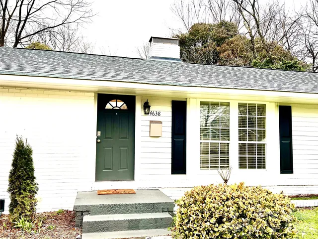 $2,895 | 4638 Murrayhill Road, Charlotte, NC 28209
