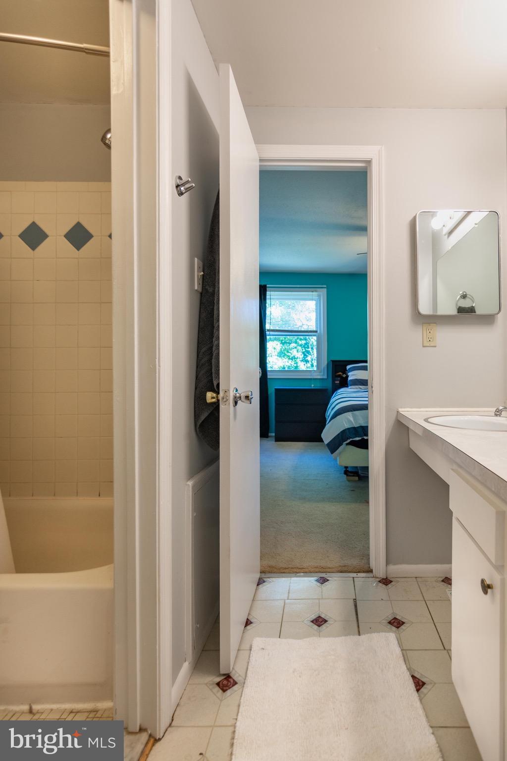 12135 Dove Circle Laurel, MD 20708 - Photo 15 of 19 Bath
