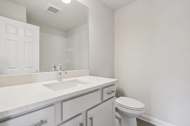 $599,555 | 1920 La Salle Street, Lake Geneva, WI 53147