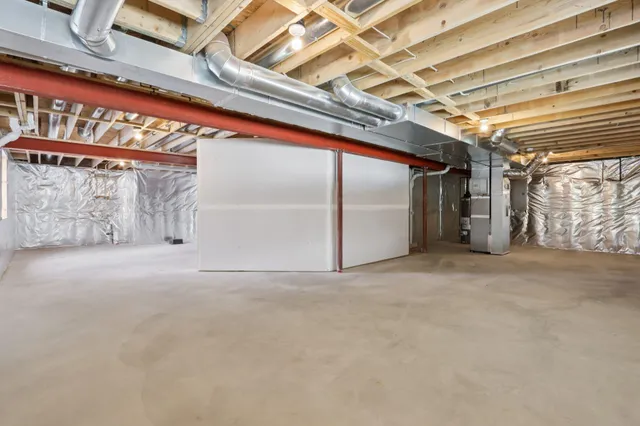 $599,555 | 1920 La Salle Street, Lake Geneva, WI 53147