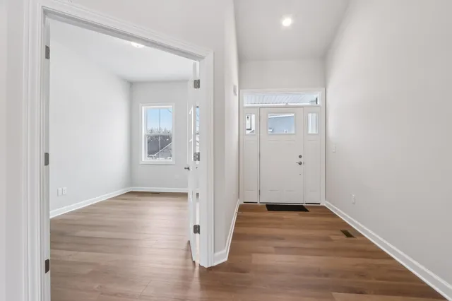 $599,555 | 1920 La Salle Street, Lake Geneva, WI 53147