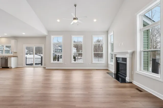 $599,555 | 1920 La Salle Street, Lake Geneva, WI 53147