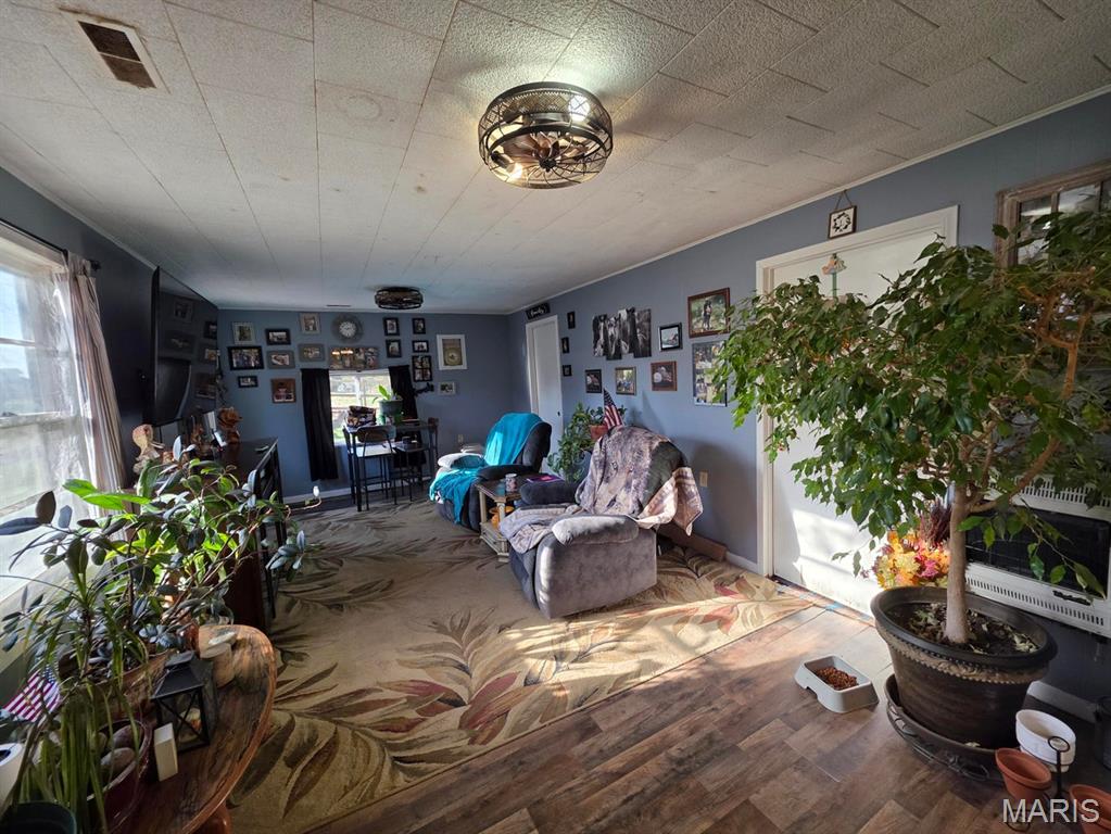 479 Oak Hill Drive Road Houston, MO 65483 - Photo 3 of 17 Gallery Image 3