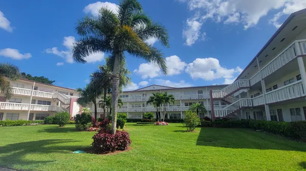 $143,000 | 613 Fanshaw North, Unit 613, Boca Raton, FL 33434
