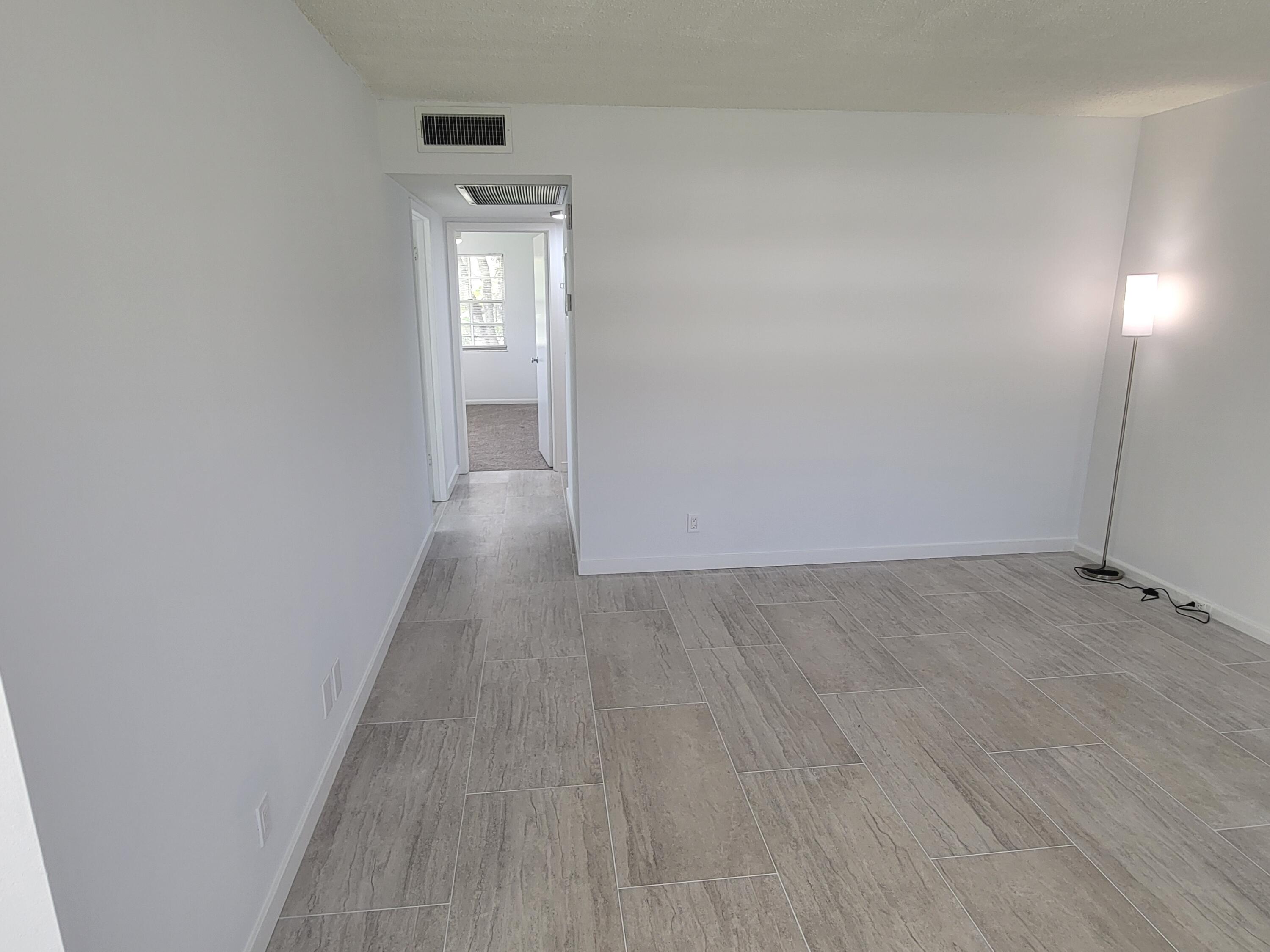 613 Fanshaw North, Unit 613 Boca Raton, FL 33434 - Photo 8 of 18 20260414_161607