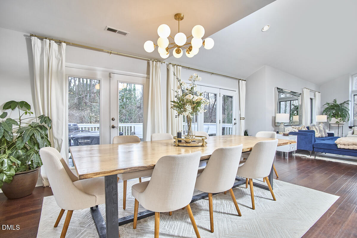 2400 Rockridge Court Raleigh, NC 27612 - Photo 15 of 50 037