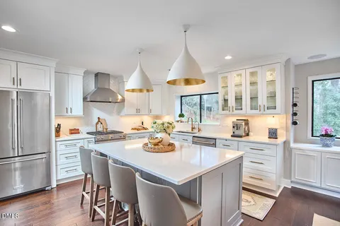 $1,050,000 | 2400 Rockridge Court, Raleigh, NC 27612