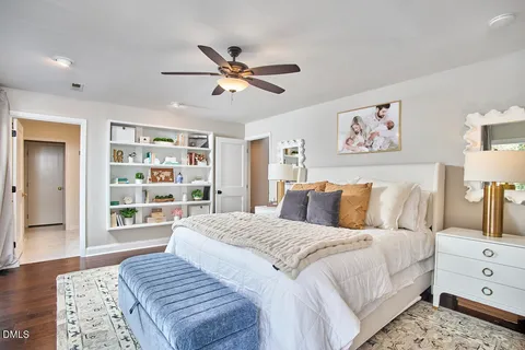 $1,050,000 | 2400 Rockridge Court, Raleigh, NC 27612