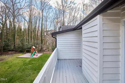 $1,050,000 | 2400 Rockridge Court, Raleigh, NC 27612