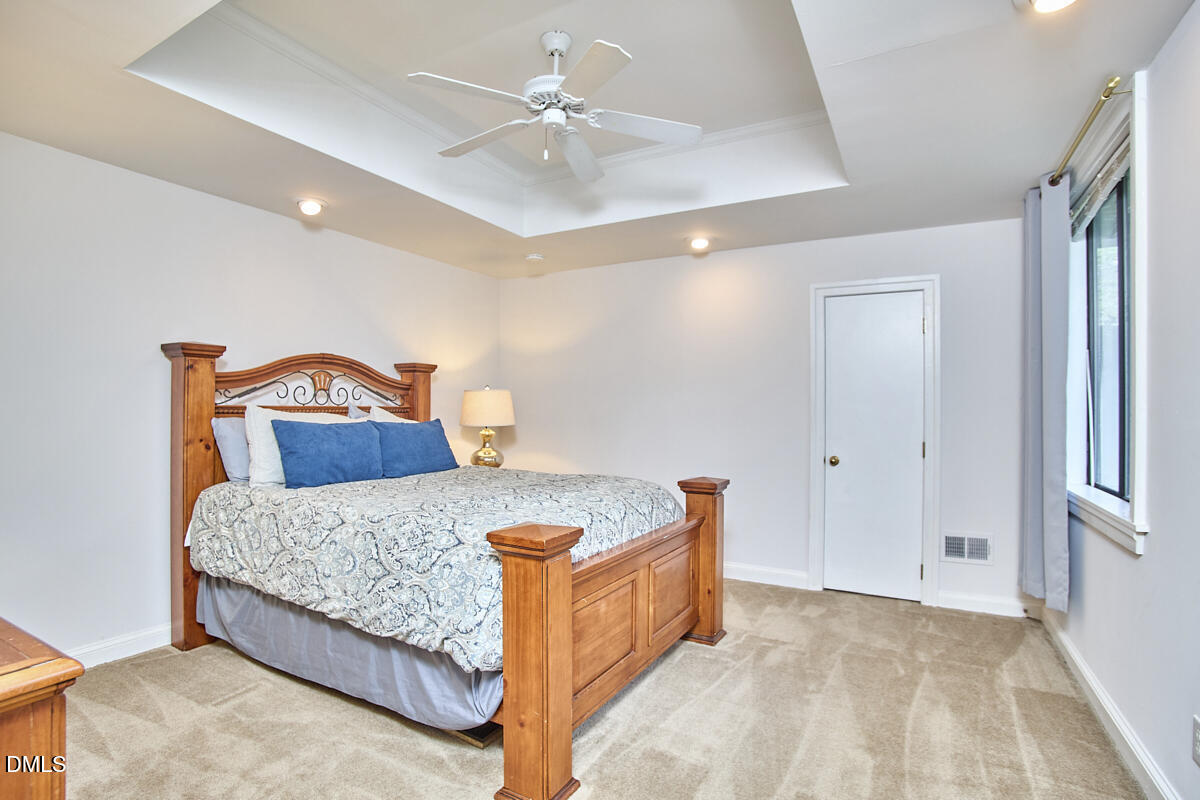 2400 Rockridge Court Raleigh, NC 27612 - Photo 38 of 50 060