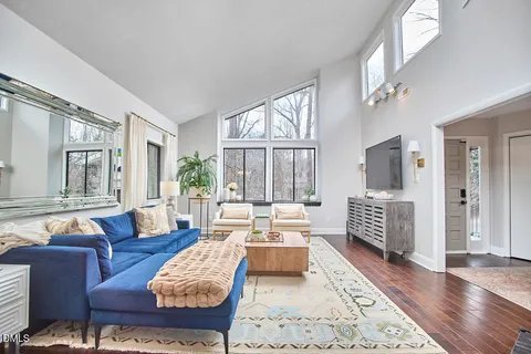 $1,050,000 | 2400 Rockridge Court, Raleigh, NC 27612