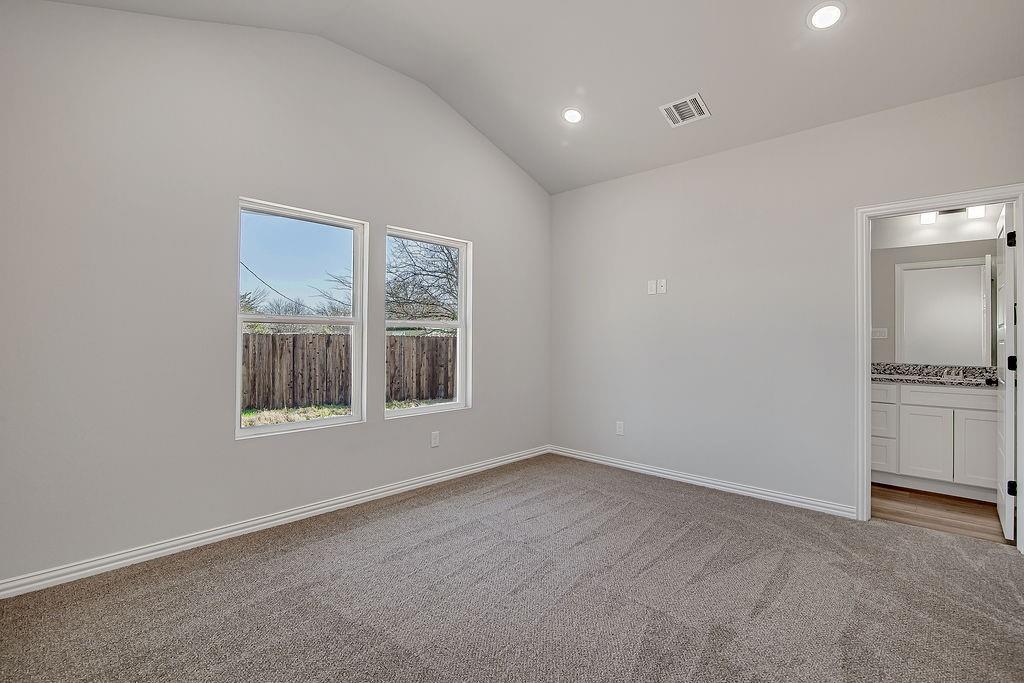 1520 Whippoorwill Way Azle, TX 76020 - Photo 15 of 25 an empty room with windows and closet