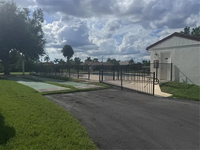 $2,100 | 1640 Atares Drive, Unit 28, Punta Gorda, FL 33950