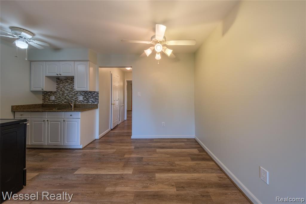 419 Prospect Street, Unit 203 Romeo, MI 48065 - Photo 6 of 15
