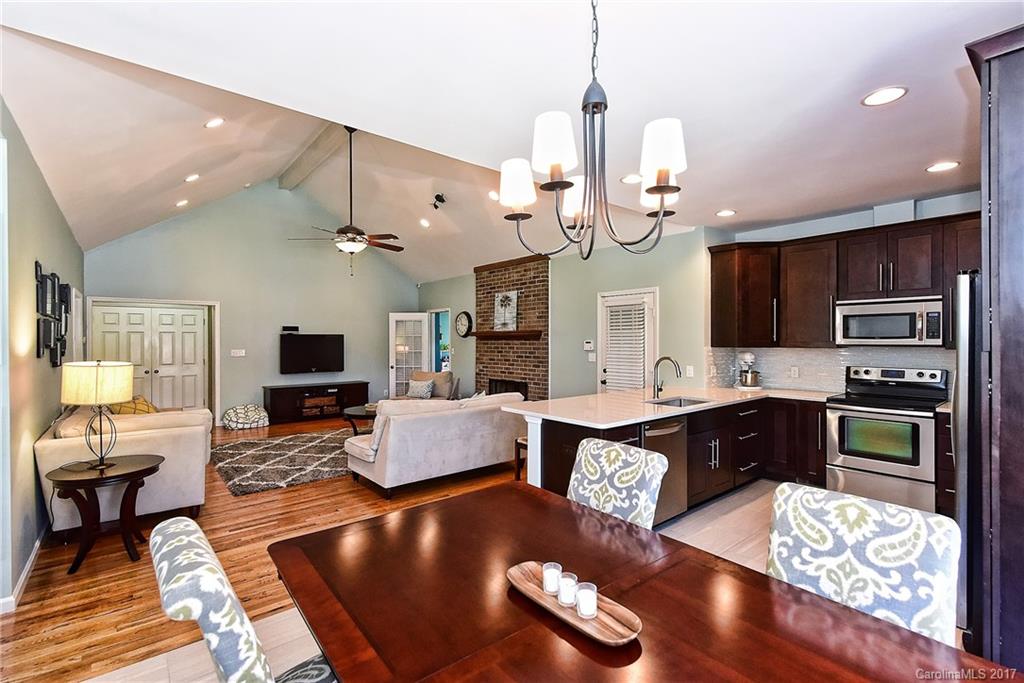 613 Beacon Knoll Lane Fort Mill, SC 29708 - Photo 8 of 24