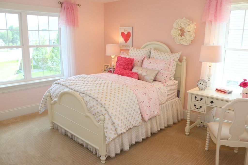 38 Brookview Road Franklin, MA 02038 - Photo 6 of 8 Gallery Image 6