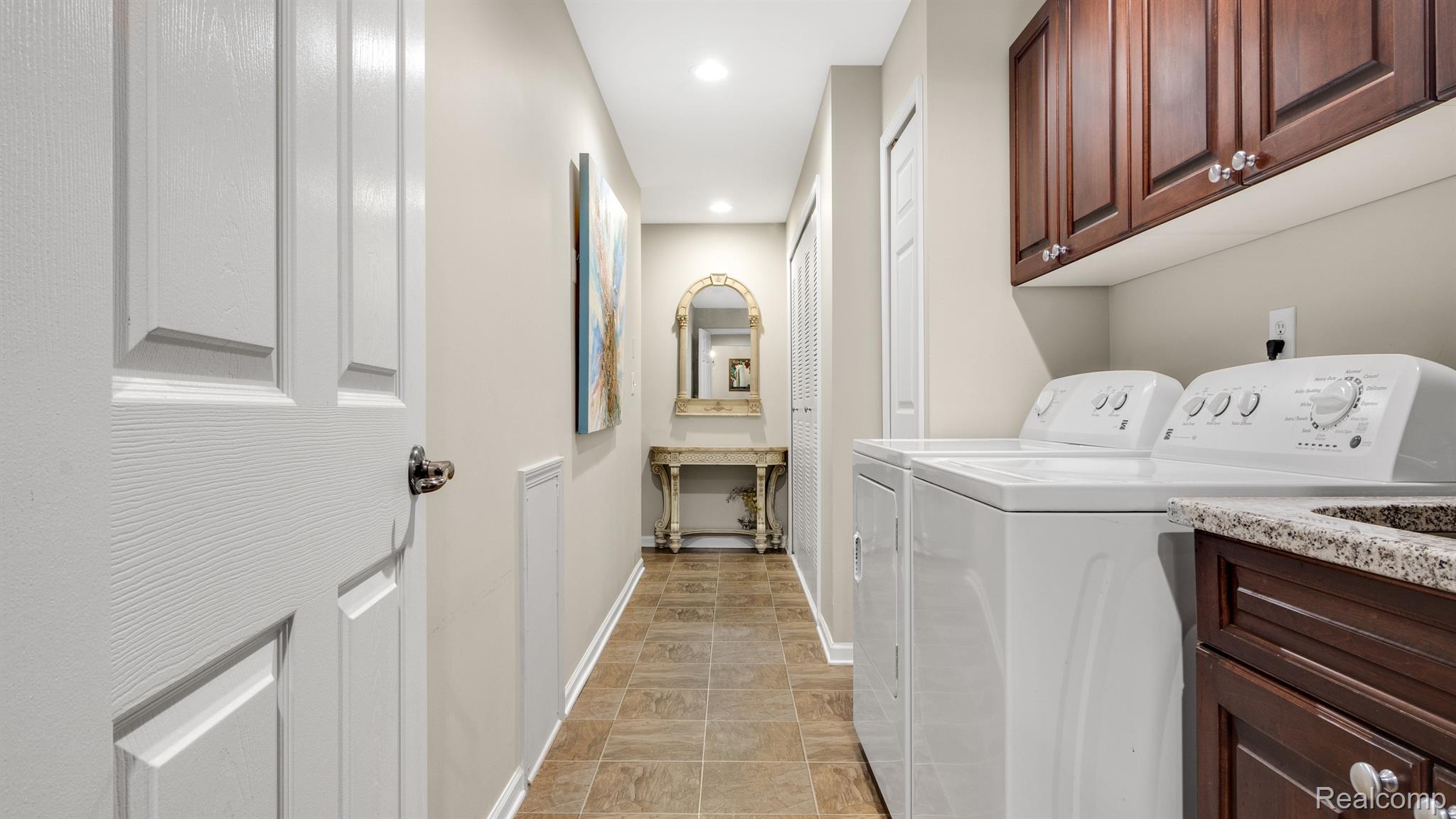 3378 Tremonte Circle Rochester, MI 48306 - Photo 13 of 36 Gallery Image 13