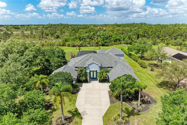 $1,050,000 | 8014 Snowy Egret Place, Bradenton, FL 34202