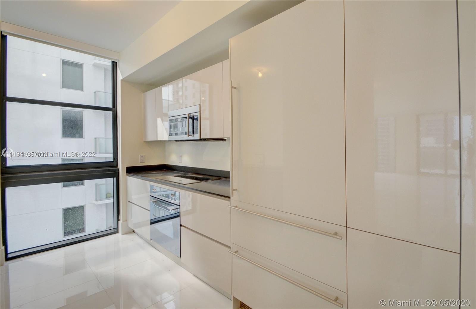 1010 Brickell Avenue, Unit 2505 Miami, FL 33131 - Photo 6 of 10