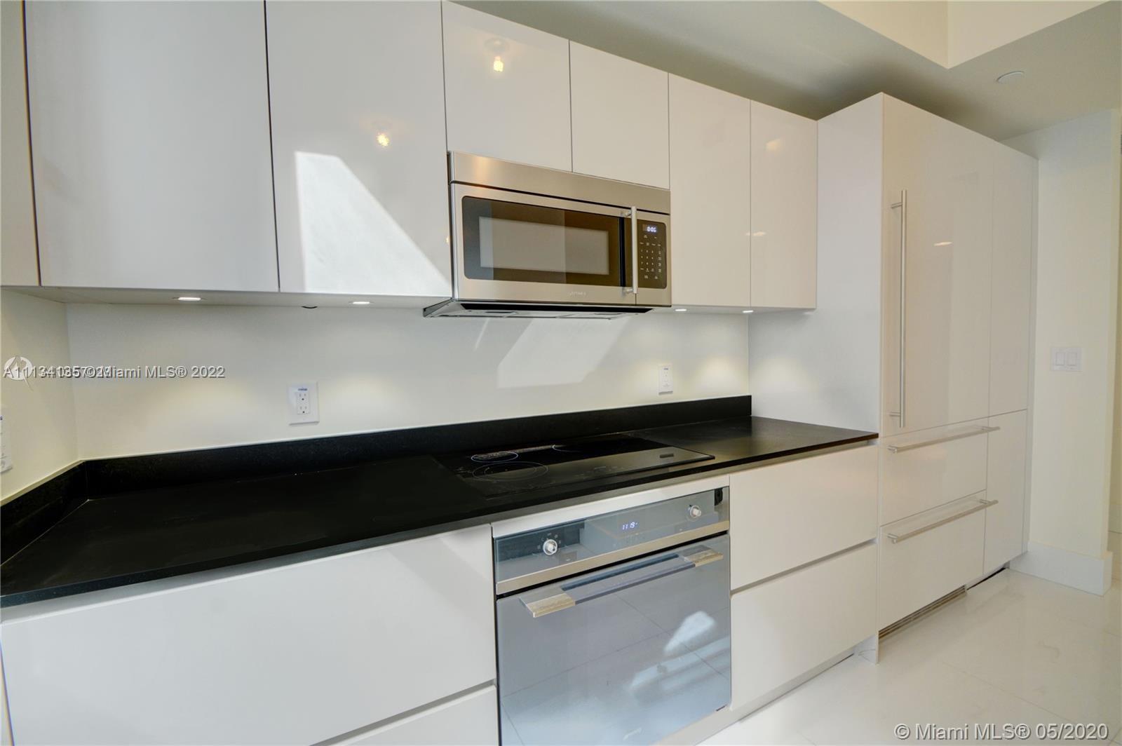 1010 Brickell Avenue, Unit 2505 Miami, FL 33131 - Photo 7 of 10