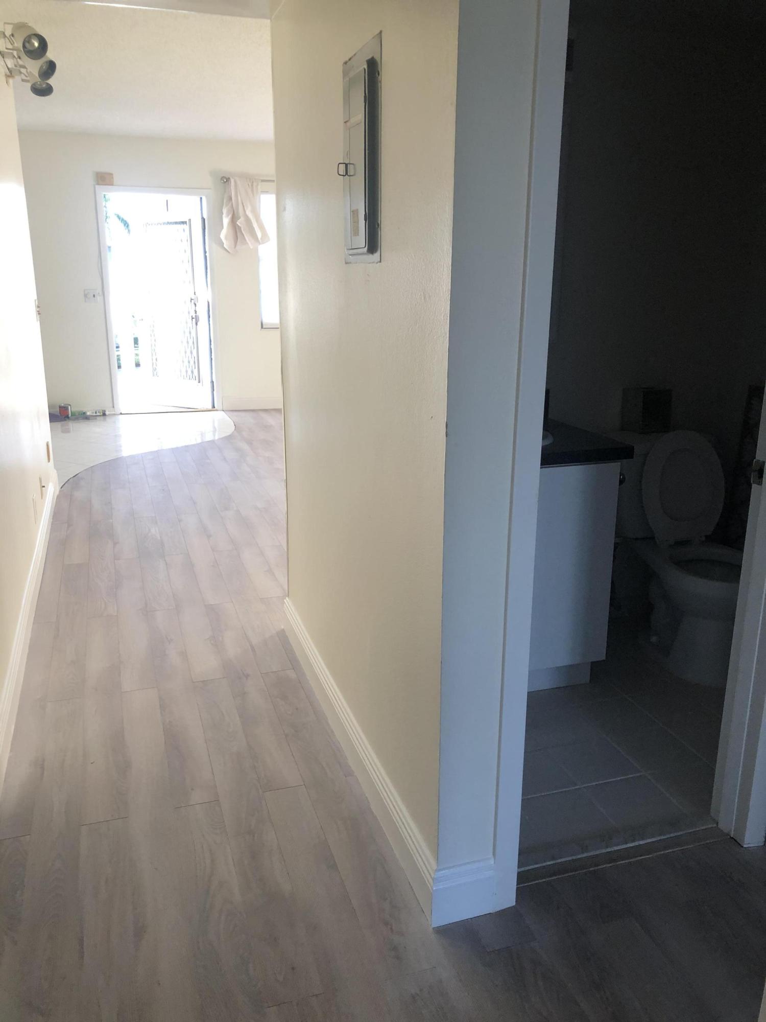 3017 Exeter, Unit A Boca Raton, FL 33434 - Photo 12 of 16 hallway