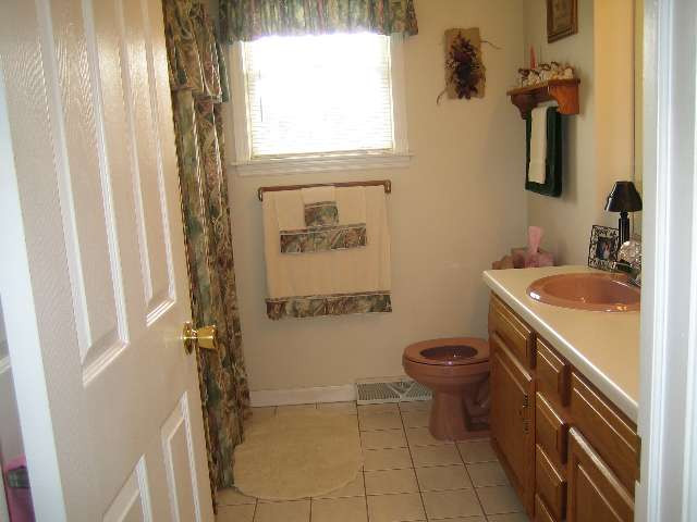 25 Mallard Road Bethlehem, NY 12077 - Photo 7 of 8 Photo 7