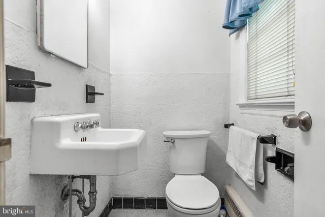 $450,000 | 19 Spruce Avenue, Bordentown, NJ 08505