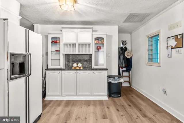 $450,000 | 19 Spruce Avenue, Bordentown, NJ 08505