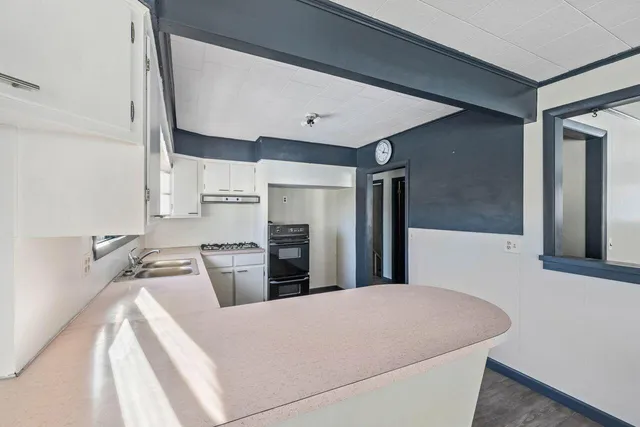 $300,000 | 448 North River Road, Auburn, ME 04210