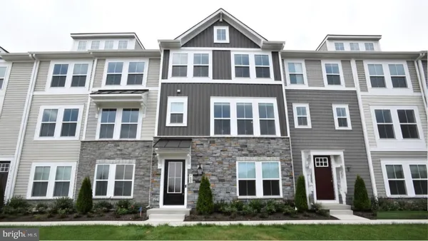 $3,000 | 9604 Blue Ash Alley, Fredericksburg, VA 22407