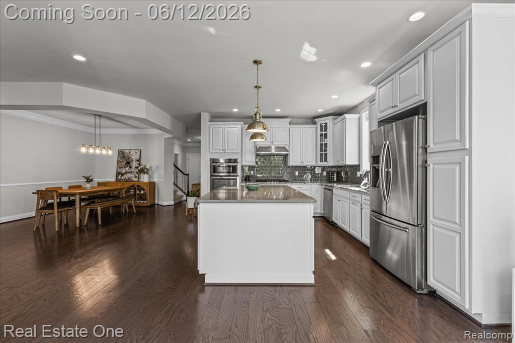 42829 Cardinal Way Novi, MI 48375 - Photo 18 of 50